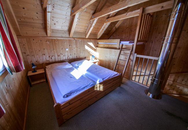Doppelbett Schlafzimmer Obergeschoss Gemütlich