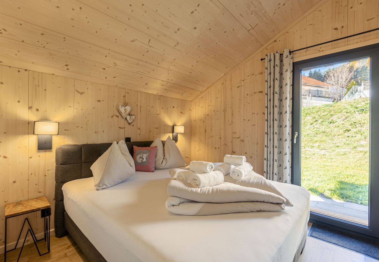 Ferienhaus in Steinach am Brenner - Chalet mit 4 Schlafzimmern für bis zu 10 Personen