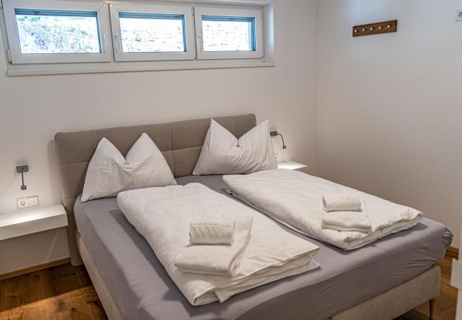 Ferienwohnung in Annenheim am Ossiacher See - Apartment Dobratsch mit Seeblick