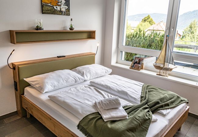 Ferienwohnung in Annenheim am Ossiacher See - Apartment Verditz mit Seeblick