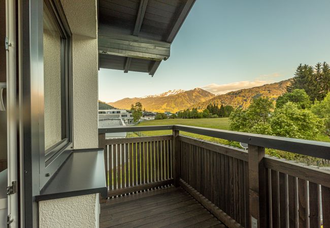 Ferienwohnung in Zell am See - Tevini Alpine Apartments - Glocknerblick, Balkon
