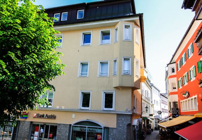 Studio in Zell am See - Alpine City Living - TOP 31, Im Zentrum & Balkon